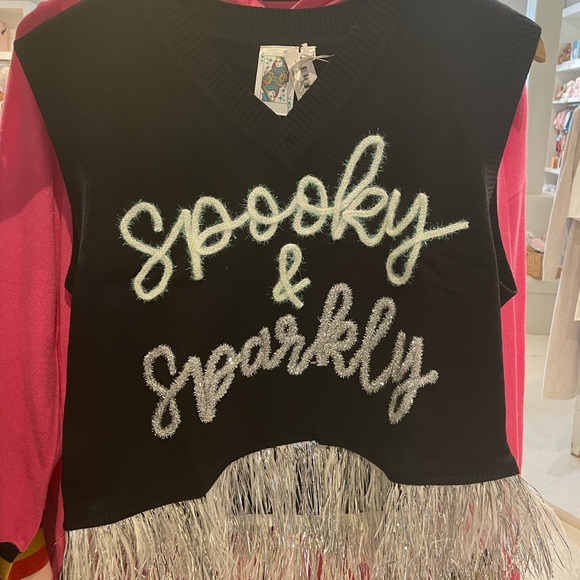 Spooky Spark Feather Tank - Picture 2 of 2